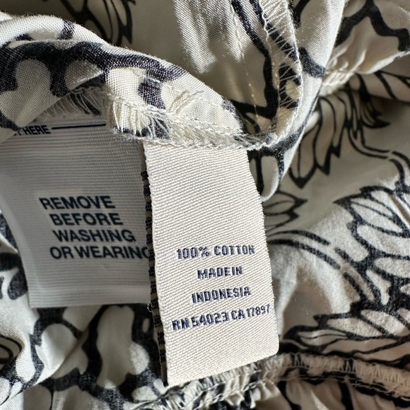 NWOT OLD NAVY FLOWER CREAM & BLACK LITTLE GIRL DRESS - Picture 5 of 6